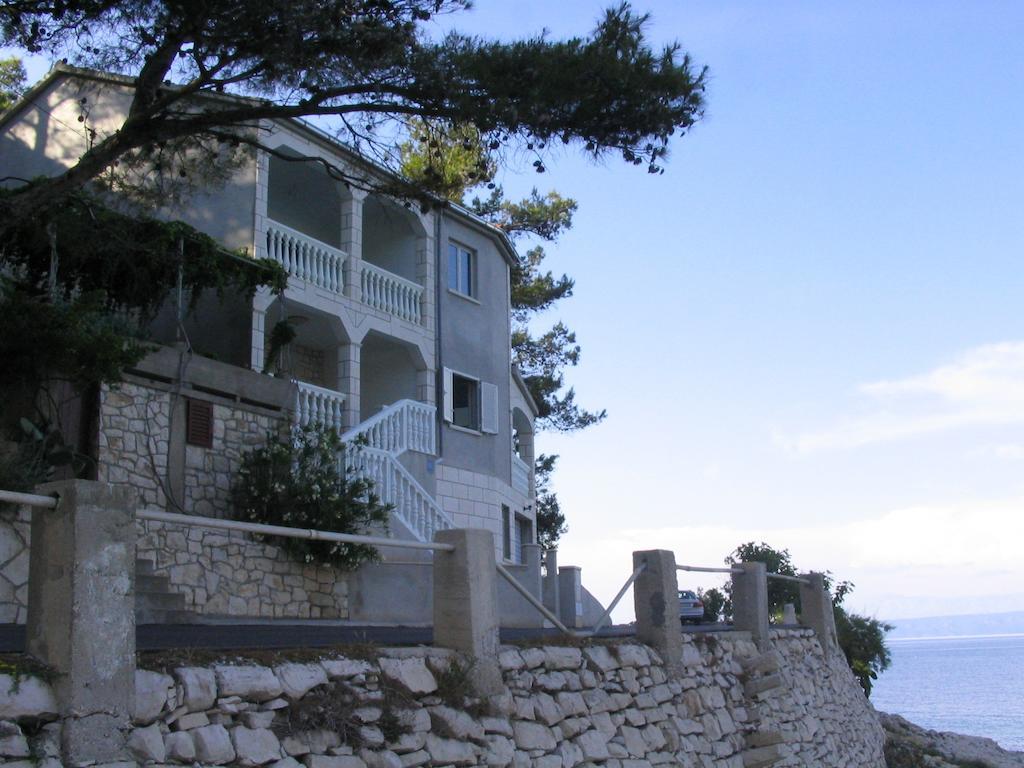 Apartments Gugic Prigradica Exterior photo